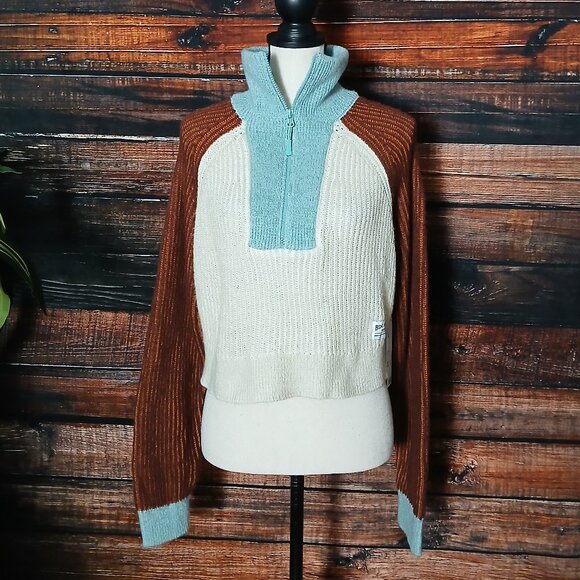 NWT Urban Outfitters BDG Sweater XS Cropped Quarter Zip Colorblock Oversized - Picture 2 of 11